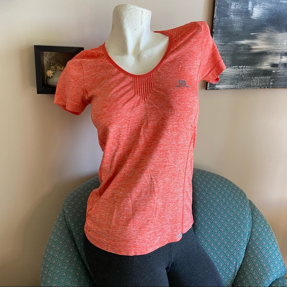 Salomon Runched T-Shirt with Breathable Back. Advanced Skin Dry Technology.